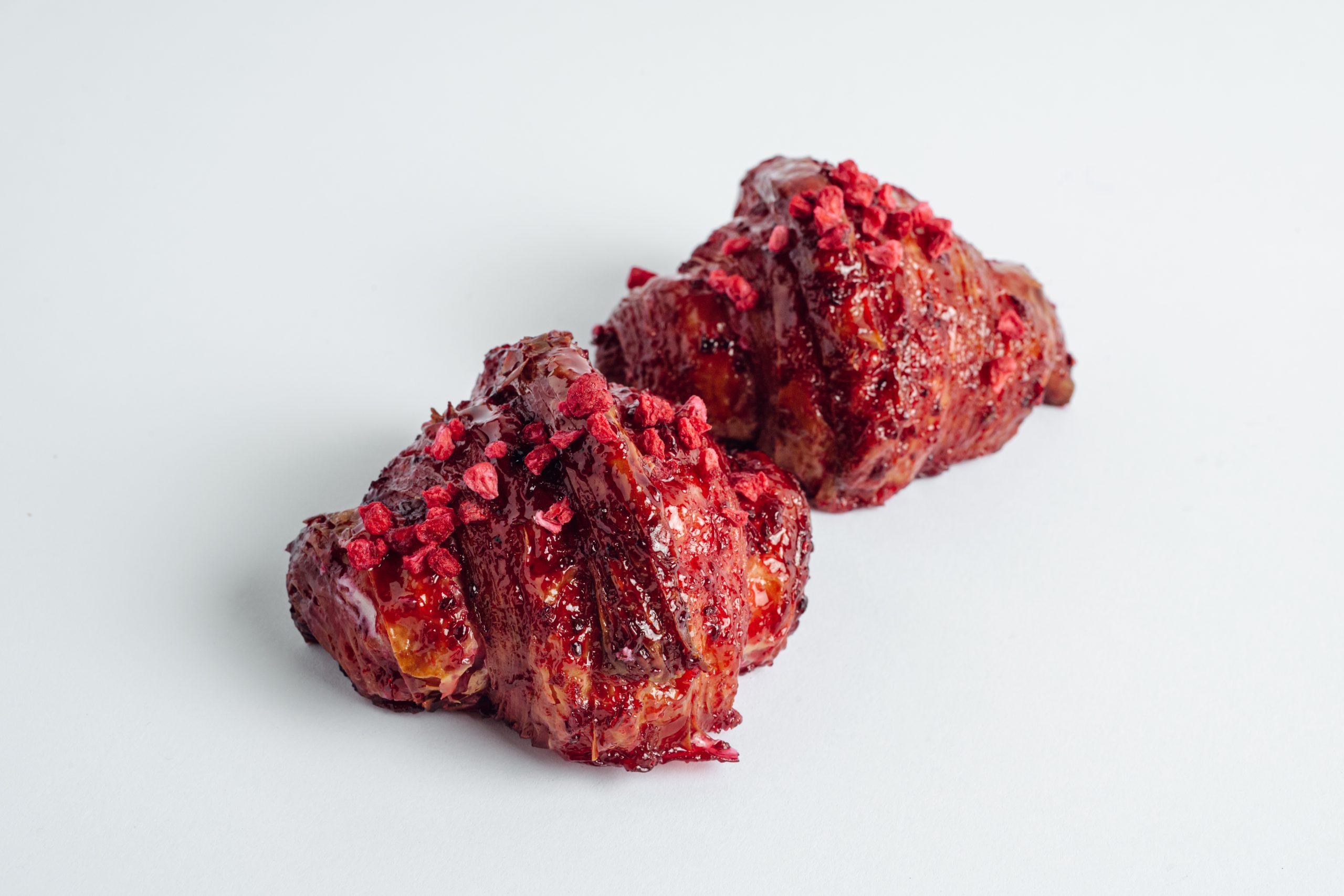 Мини круассан брусничный лайм