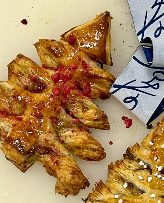 Ноэль смородина