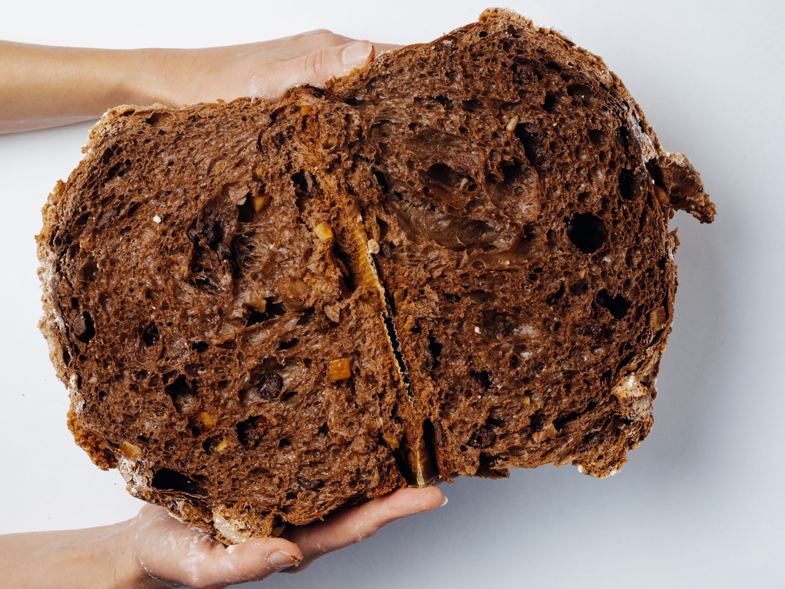 Панеттоне шоколадный с грейпфрутом и имбирём