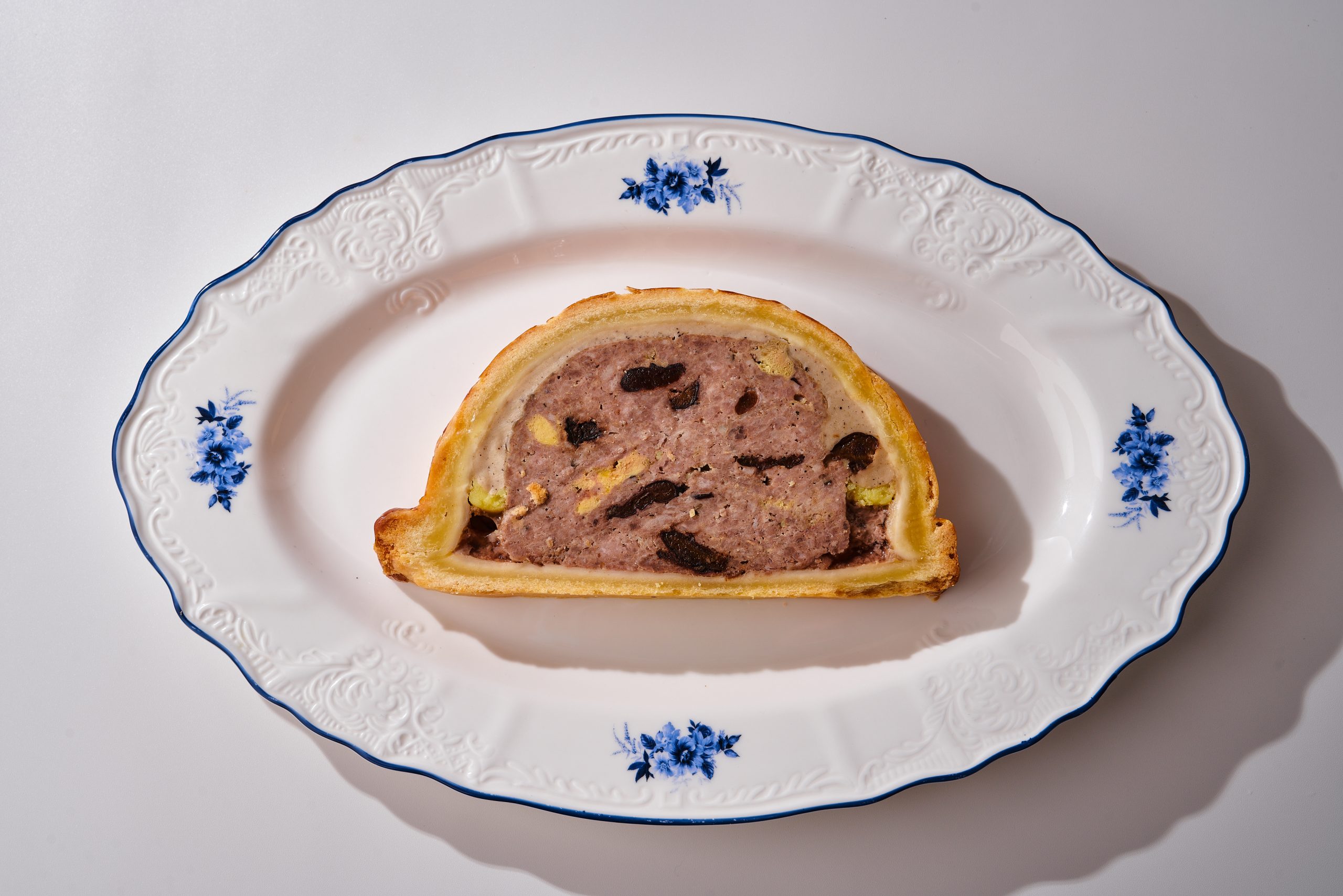 Pâté en croûte Фуа-гра с перечным муссом