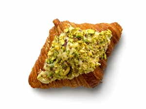 Круассан фисташковый